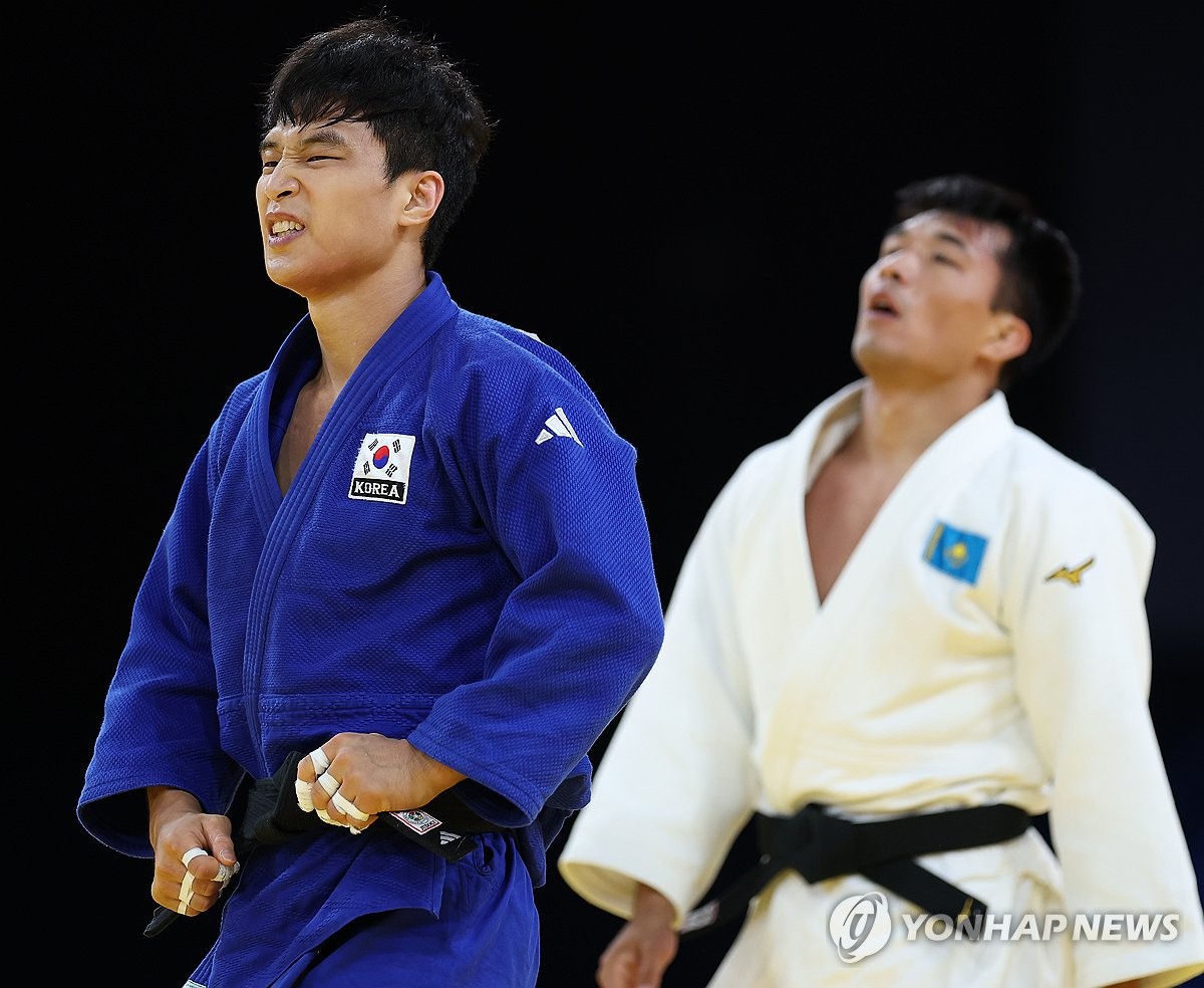 西甲半场：埃扎洛佐利失点 贝蒂斯暂0-0西班牙人